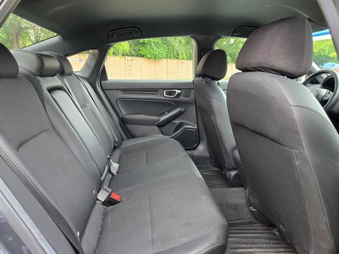 Used 2025 Honda Civic Sport image 25