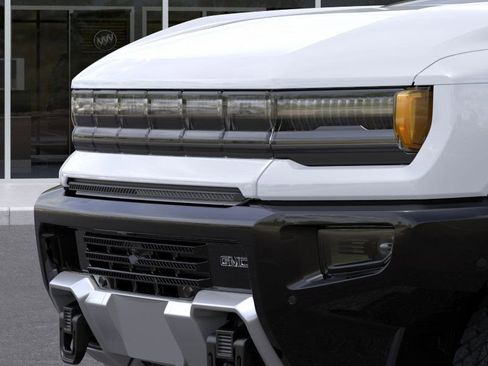 New 2025 GMC Hummer EV 2X AWD/4WD image 13