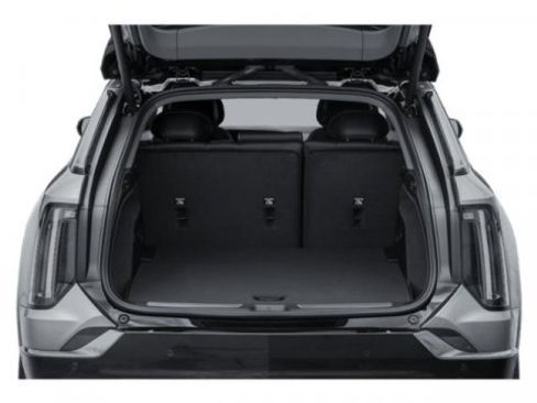 Used 2025 Cadillac Optiq Sport 2 w/ LPO, Floor Liner Package AWD/4WD image 13