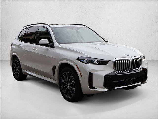 Used 2026 BMW X5 xDrive40i w/ M Sport Package AWD/4WD image 6