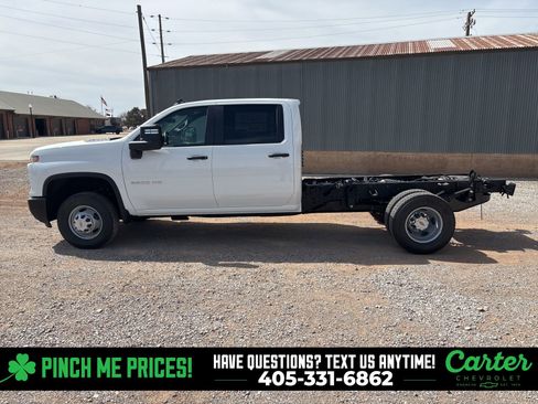 New 2026 Chevrolet Silverado 3500 W/T image 9