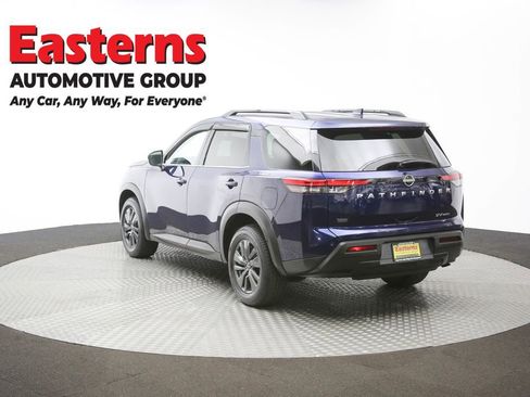 Used 2022 Nissan Pathfinder SV image 62