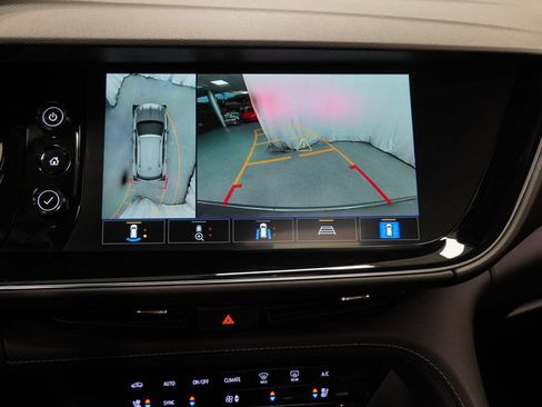 Used 2023 Buick Envision Avenir AWD/4WD image 25