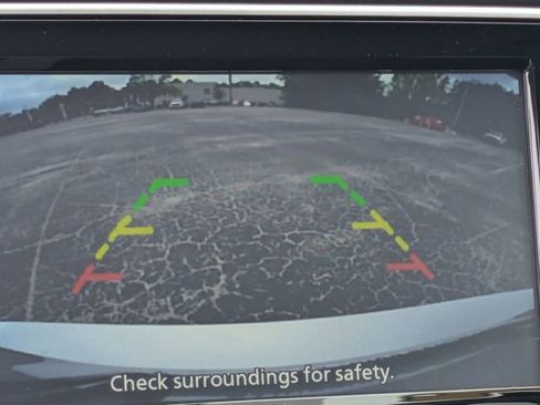 Used 2025 Nissan Versa S w/ S Plus Package image 23