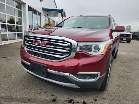 Used 2017 GMC Acadia SLE AWD/4WD image 4