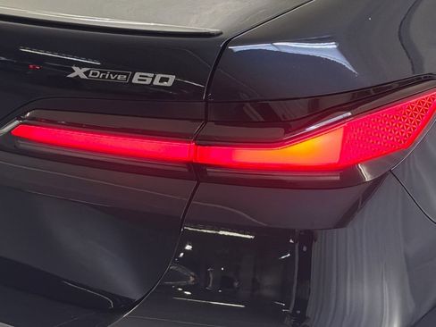New 2026 BMW i7 xDrive60 image 12