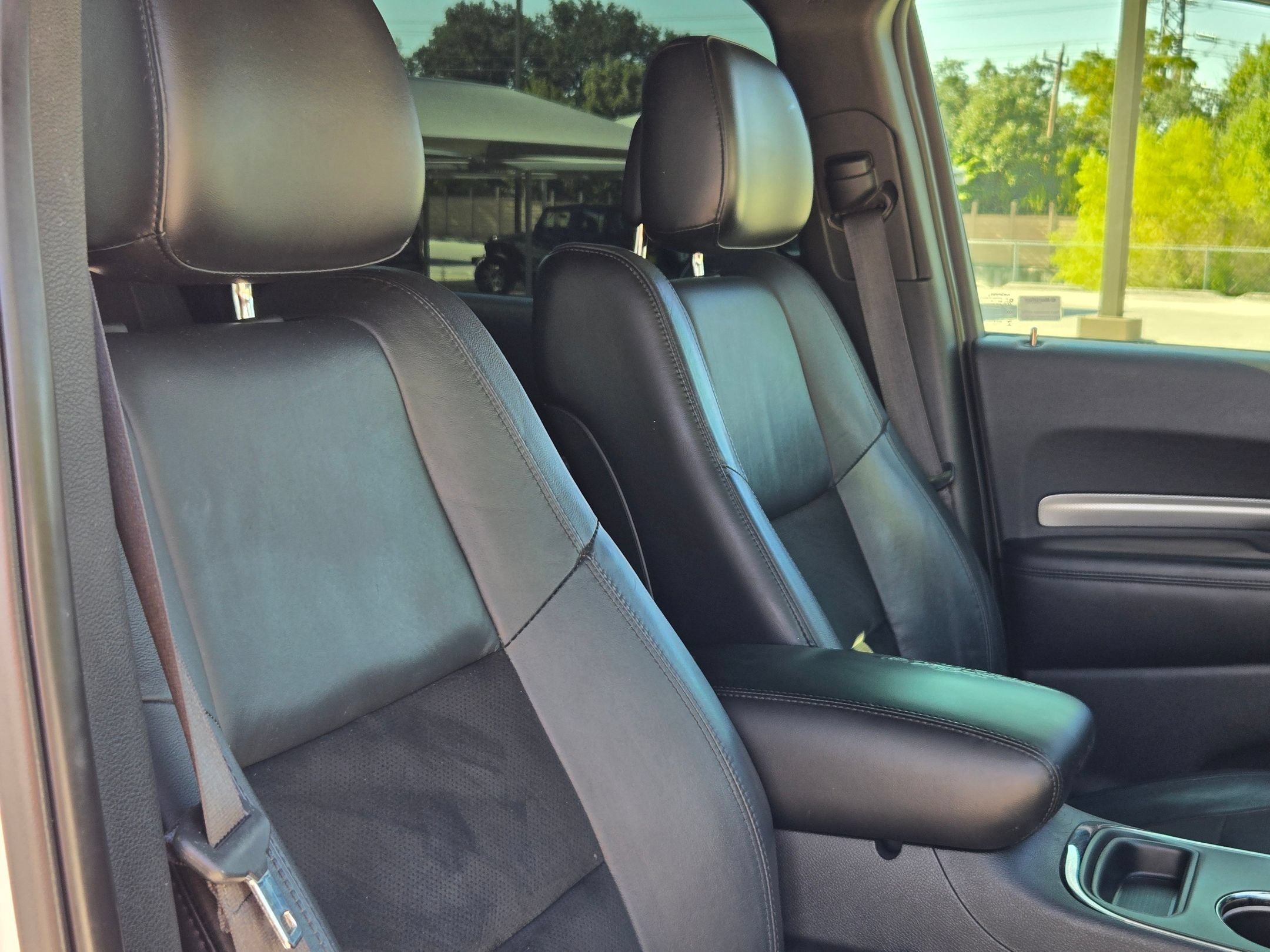 Used 2019 Dodge Durango GT RWD image 30