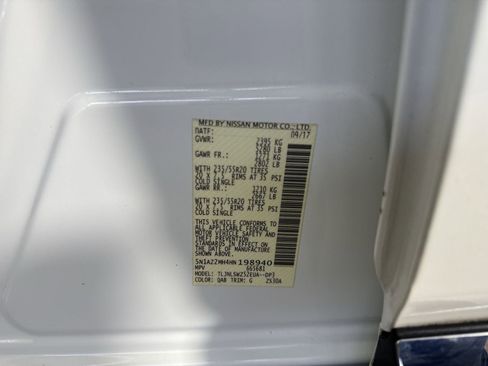 Certified 2017 Nissan Murano Platinum w/ Platinum Technology Package image 40