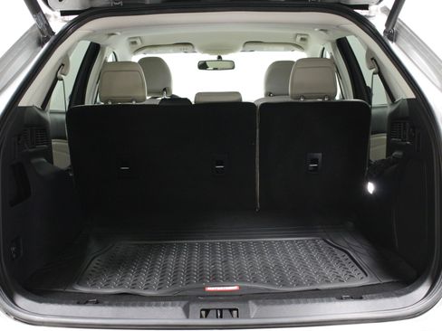 Used 2016 Ford Edge Titanium w/ Technology Package image 14