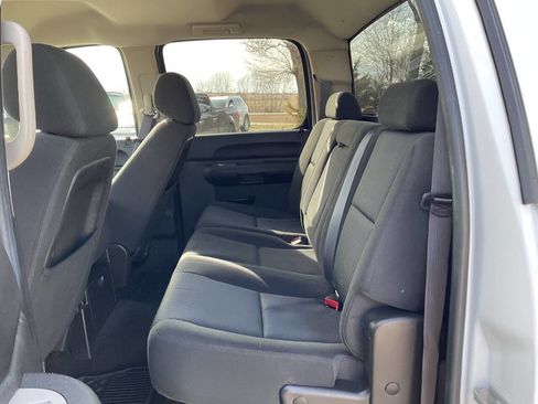 Used 2011 Chevrolet Silverado 3500 LT w/ Interior Plus Package image 13