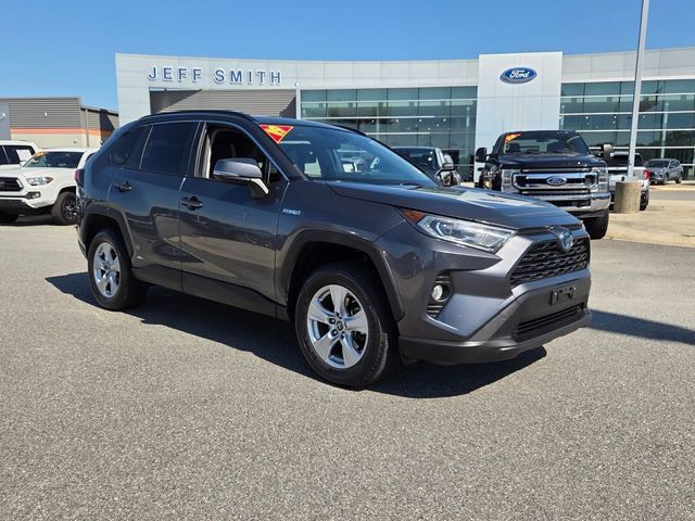Used 2019 Toyota RAV4 XLE w/ Carpet Mat Package AWD/4WD image 1