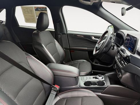 Used 2025 Ford Escape ST-Line AWD/4WD image 15
