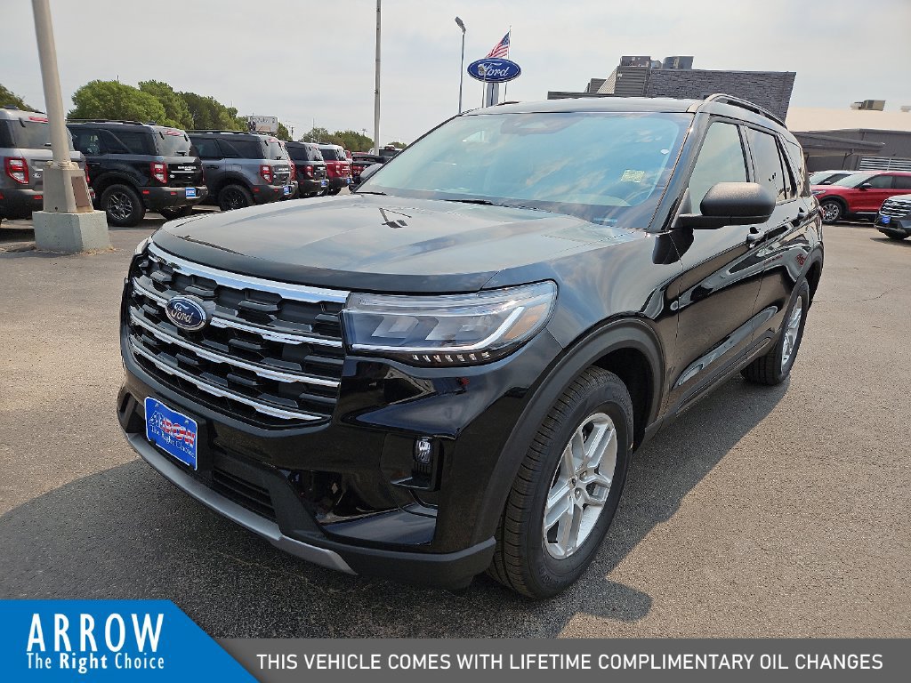 New 2026 Ford Explorer Active w/ Active Comfort Package RWD image 4