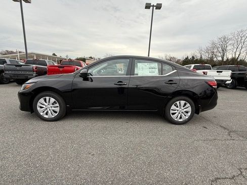 New 2025 Nissan Sentra S image 8