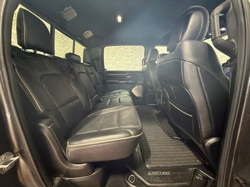 Used 2019 RAM 1500 Limited AWD/4WD image 10