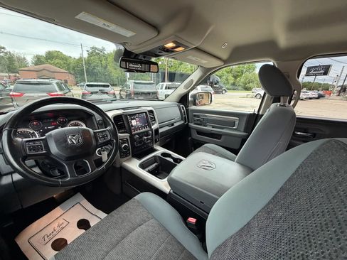 Used 2019 RAM 1500 Big Horn AWD/4WD image 20