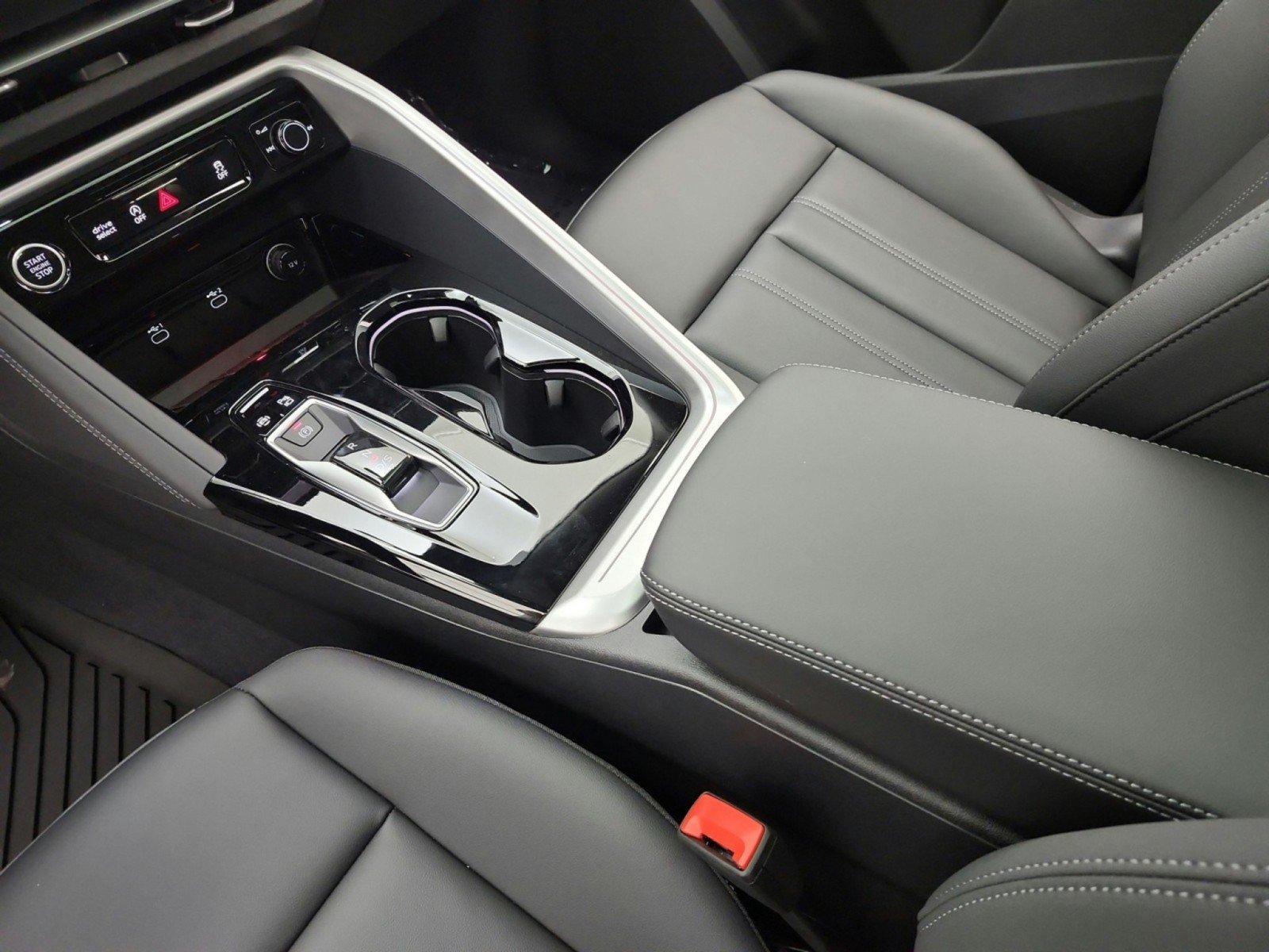 New 2026 Audi Q5 Premium AWD/4WD image 10