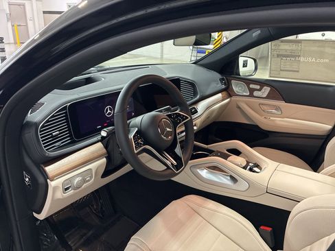 New 2026 Mercedes-Benz GLE 450 4MATIC Coupe image 9