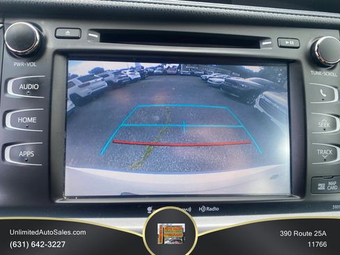 Used 2017 Toyota Highlander XLE AWD/4WD image 6