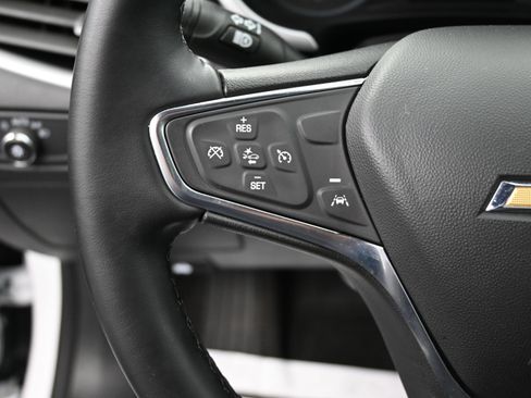 Used 2024 Chevrolet Malibu RS FWD image 11