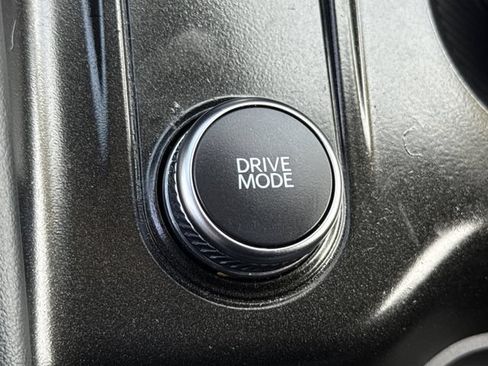 Used 2025 Ford Explorer ST AWD/4WD image 37