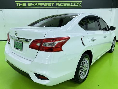 Used 2017 Nissan Sentra S FWD image 10