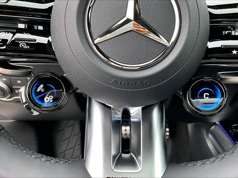 New 2026 Mercedes-Benz GLA 35 AMG 4MATIC image 20