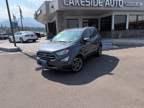 Used 2021 Ford EcoSport Titanium FWD image 2