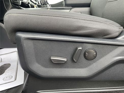 Used 2022 Ford F150 XLT w/ Equipment Group 302A High image 13