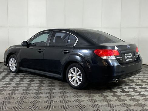 Used 2011 Subaru Legacy 2.5i Premium w/ All-Weather Pkg image 3