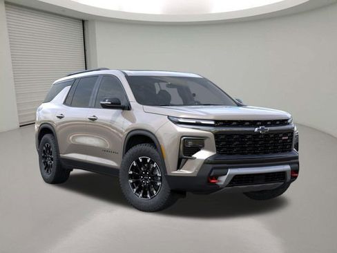 New 2026 Chevrolet Traverse Z71 w/ Enhanced Driving Package AWD/4WD image 7