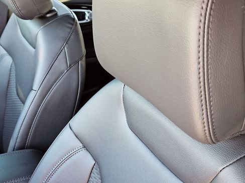 New 2026 Jeep Compass Latitude image 26