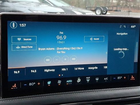 Used 2023 Lincoln Corsair Reserve w/ Equipment Group 201A image 18