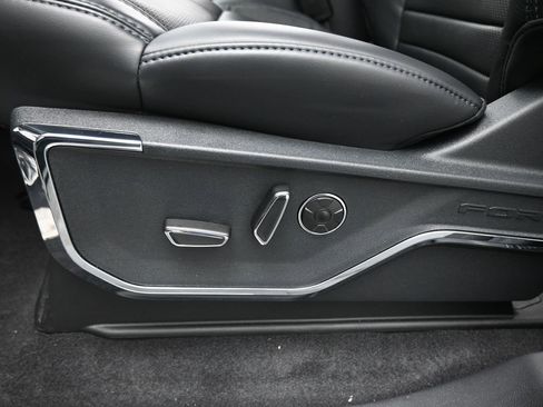 New 2025 Ford F150 Platinum w/ Equipment Group 702A High image 10