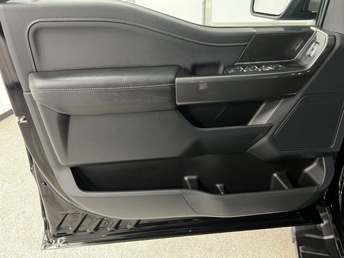 Used 2022 Ford F150 XLT w/ Equipment Group 302A High image 27