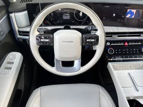 New 2025 Hyundai Santa Fe Calligraphy image 11