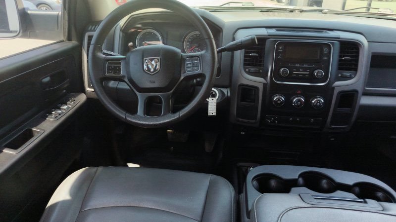 Used 2018 RAM 2500 Tradesman w/ Chrome Appearance Group AWD/4WD image 19
