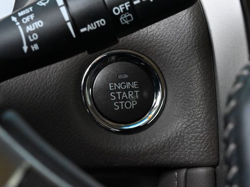 Used 2019 Lexus GX 460 Premium AWD/4WD image 25