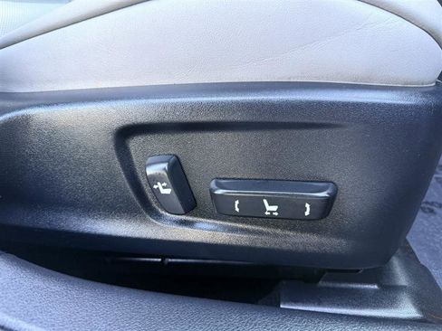 Used 2016 Lexus IS 200t w/ F Sport Package image 15