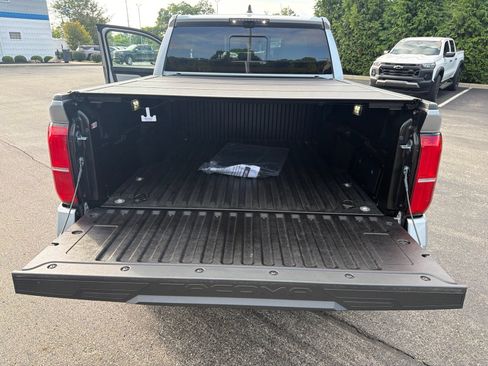Used 2026 Toyota Tacoma Limited AWD/4WD image 32