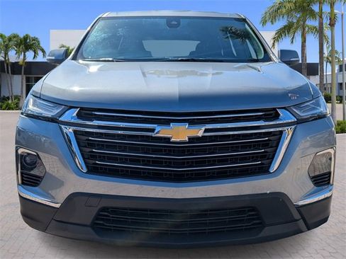 Certified 2023 Chevrolet Traverse LT image 3