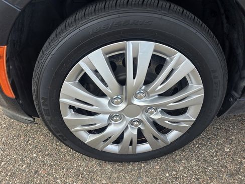 Used 2015 FIAT 500 Pop image 9