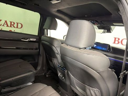 Used 2025 Hyundai Palisade Calligraphy AWD/4WD image 19