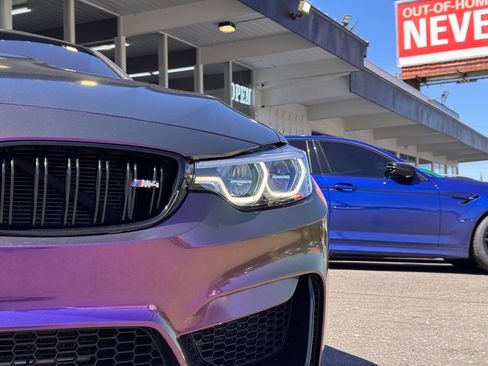 Used 2018 BMW M4 Coupe w/ Competition Package RWD image 11