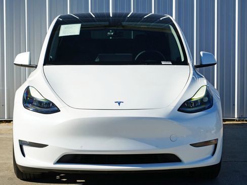 Used 2022 Tesla Model Y Performance image 51
