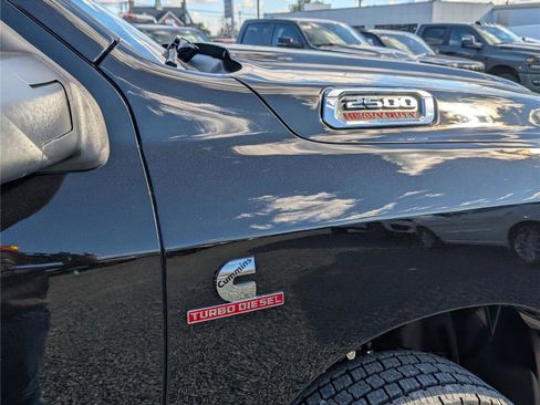 Used 2024 RAM 2500 Big Horn image 9