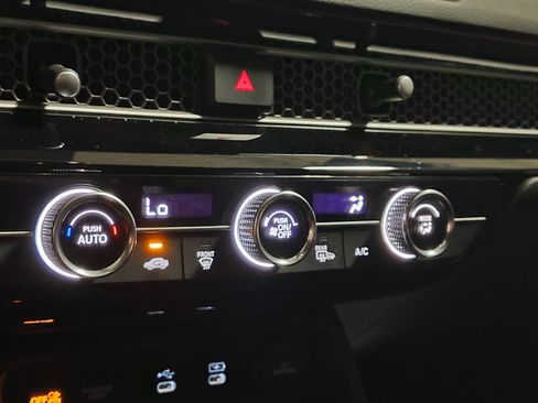 Certified 2025 Honda Civic Sport image 29