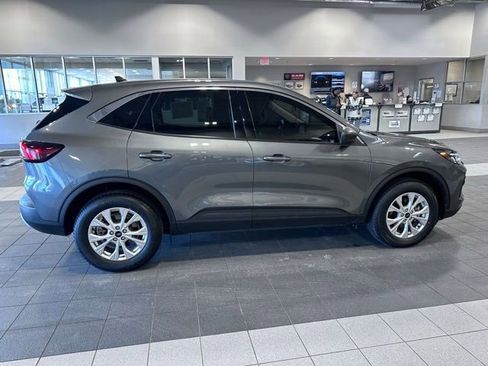 Used 2024 Ford Escape Active image 5