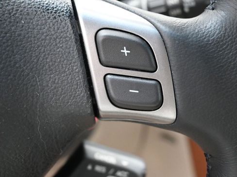 Used 2005 Subaru Legacy 2.5GT Limited image 17