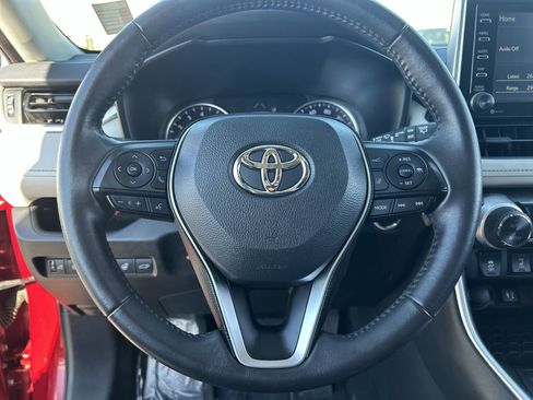 Used 2019 Toyota RAV4 XLE w/ Convenience Package image 22